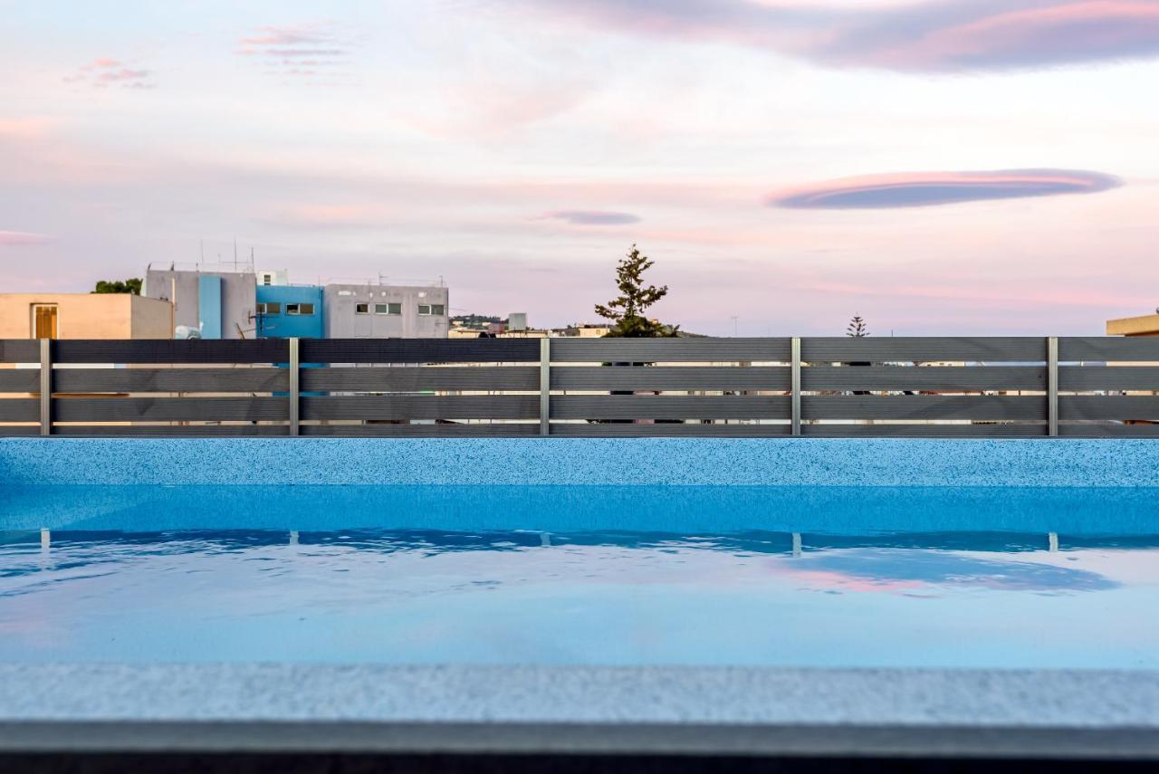 Luxury Villa In City Center With Rooftop Swimming Pool Chania  Ngoại thất bức ảnh