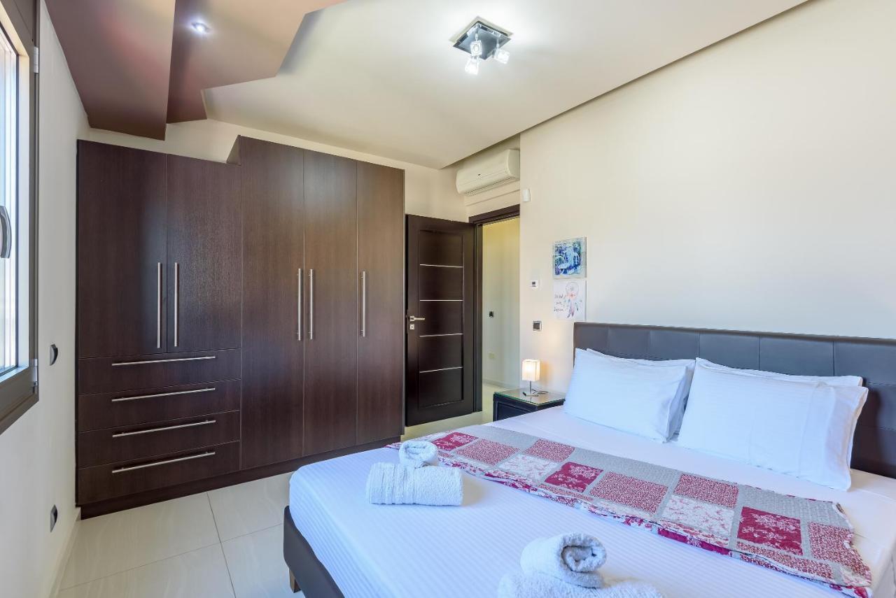 Luxury Villa In City Center With Rooftop Swimming Pool Chania  Ngoại thất bức ảnh